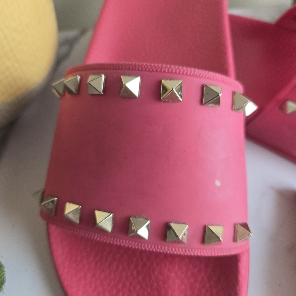 GUC Valentino Garavani Rockstud Slides Sandals Size 10 US 40 IT - Picture 9 of 10